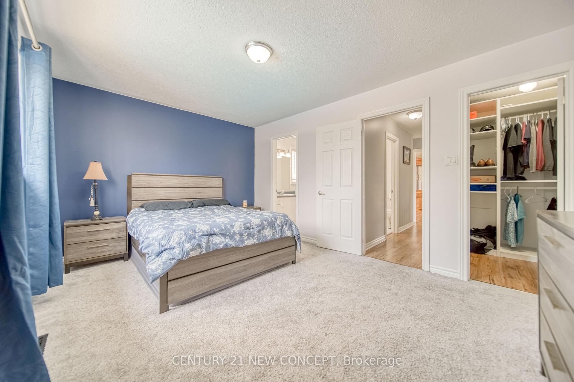 Photo 42 of 2 Michael Crescent, Barrie, 400 North — HOMEH