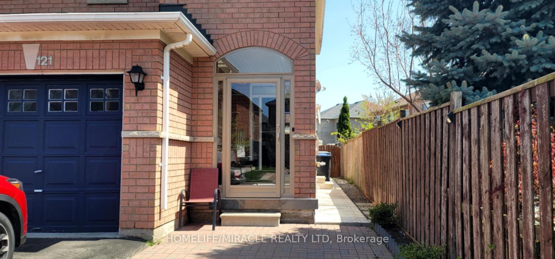 Photo 2 of 121 Nathaniel Crescent, Brampton, Bram West — HOMEH