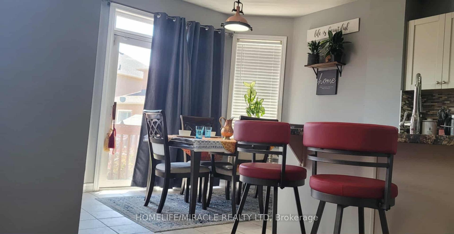 Photo 10 of 121 Nathaniel Crescent, Brampton, Bram West — HOMEH