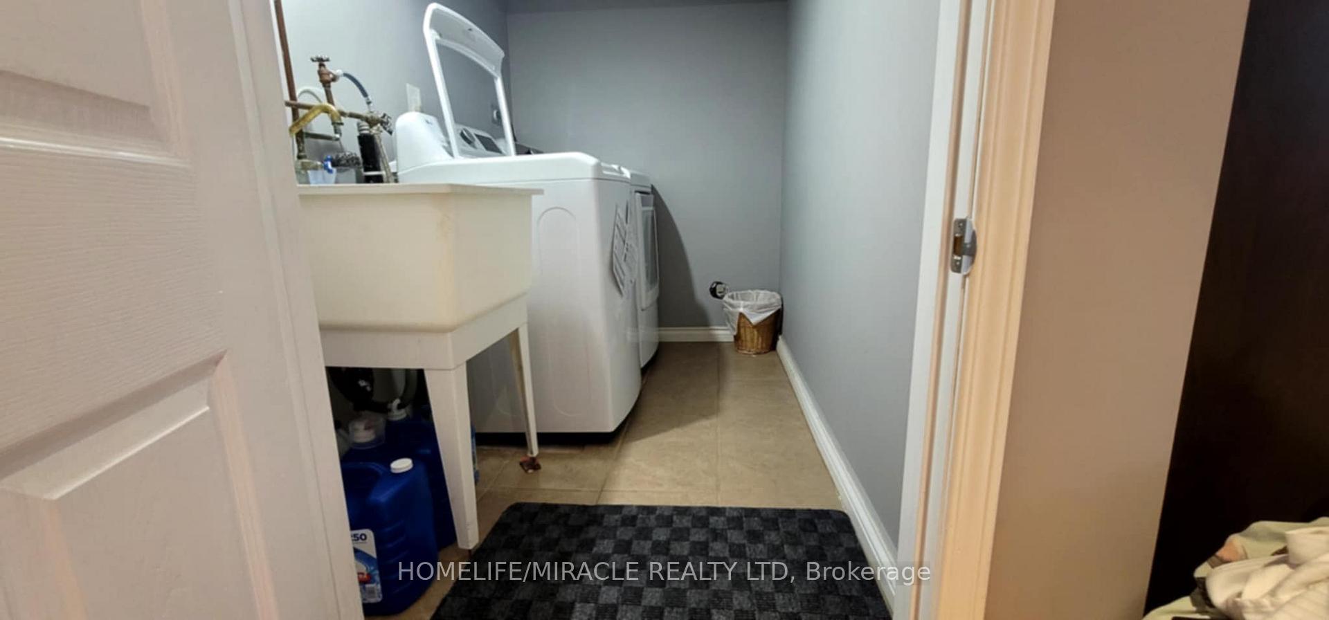 Photo 38 of 121 Nathaniel Crescent, Brampton, Bram West — HOMEH