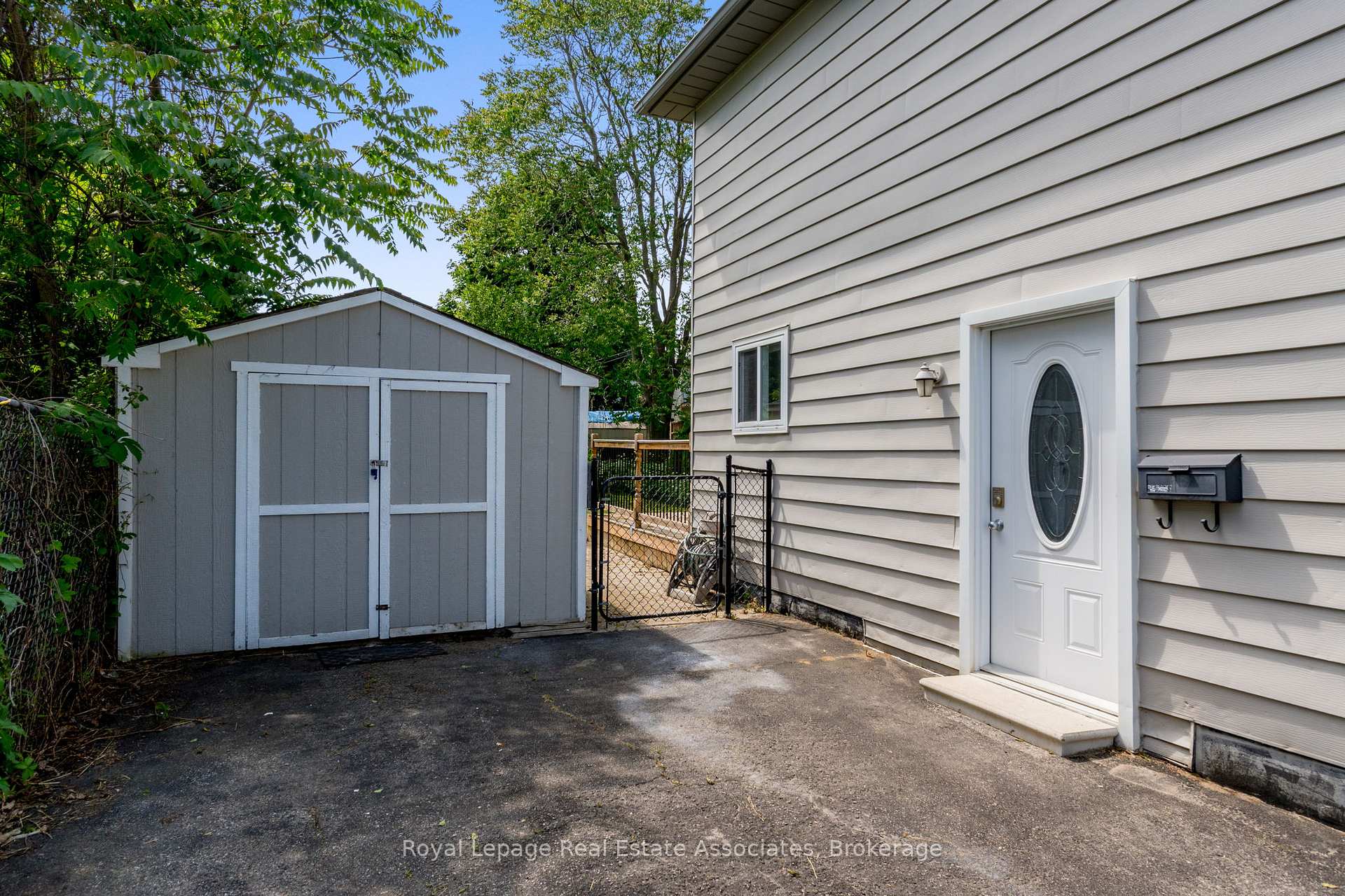Photo 15 of Unit A, 695A Highpoint Boulevard, Waterloo — HOMEH