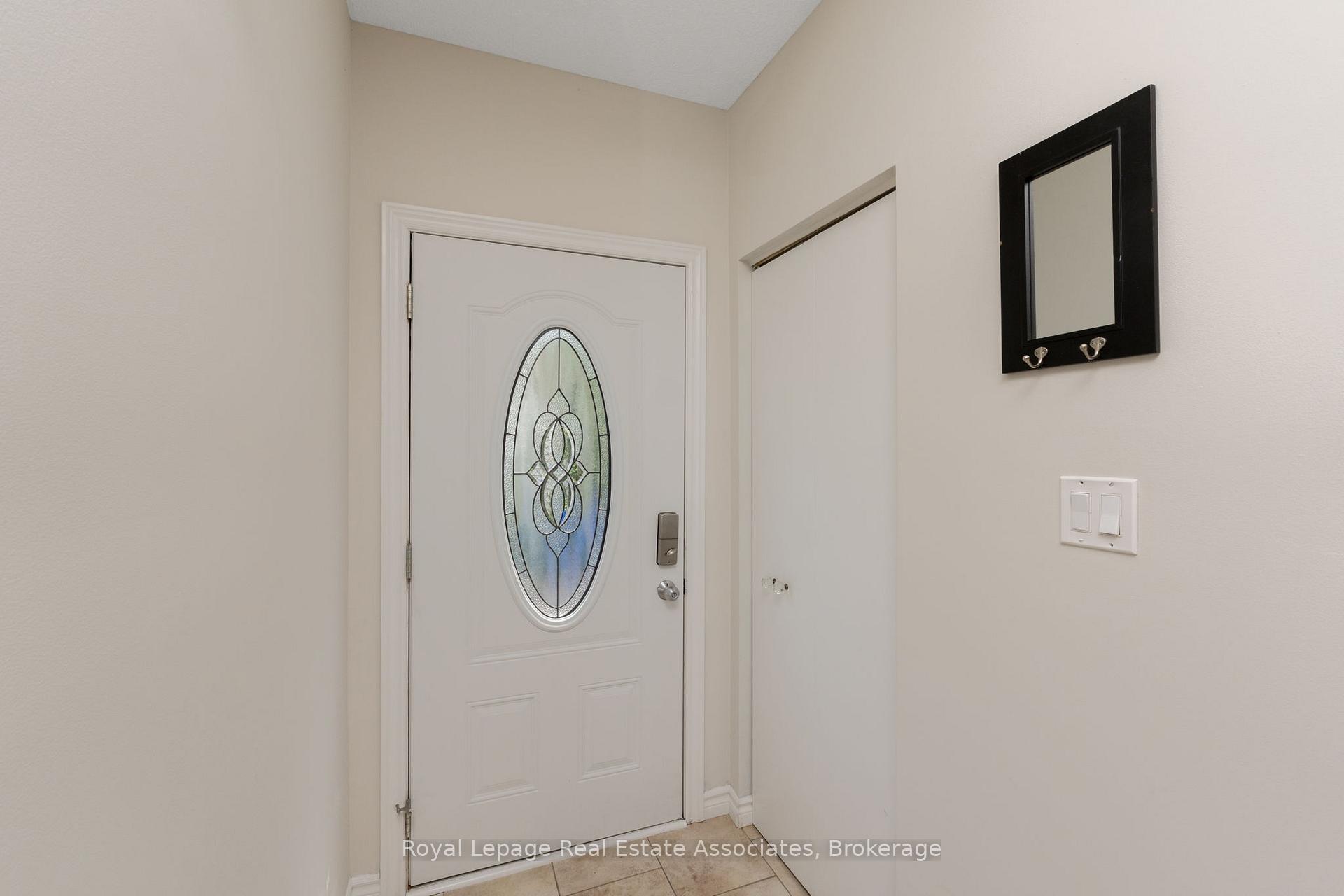 Photo 2 of Unit A, 695A Highpoint Boulevard, Waterloo — HOMEH