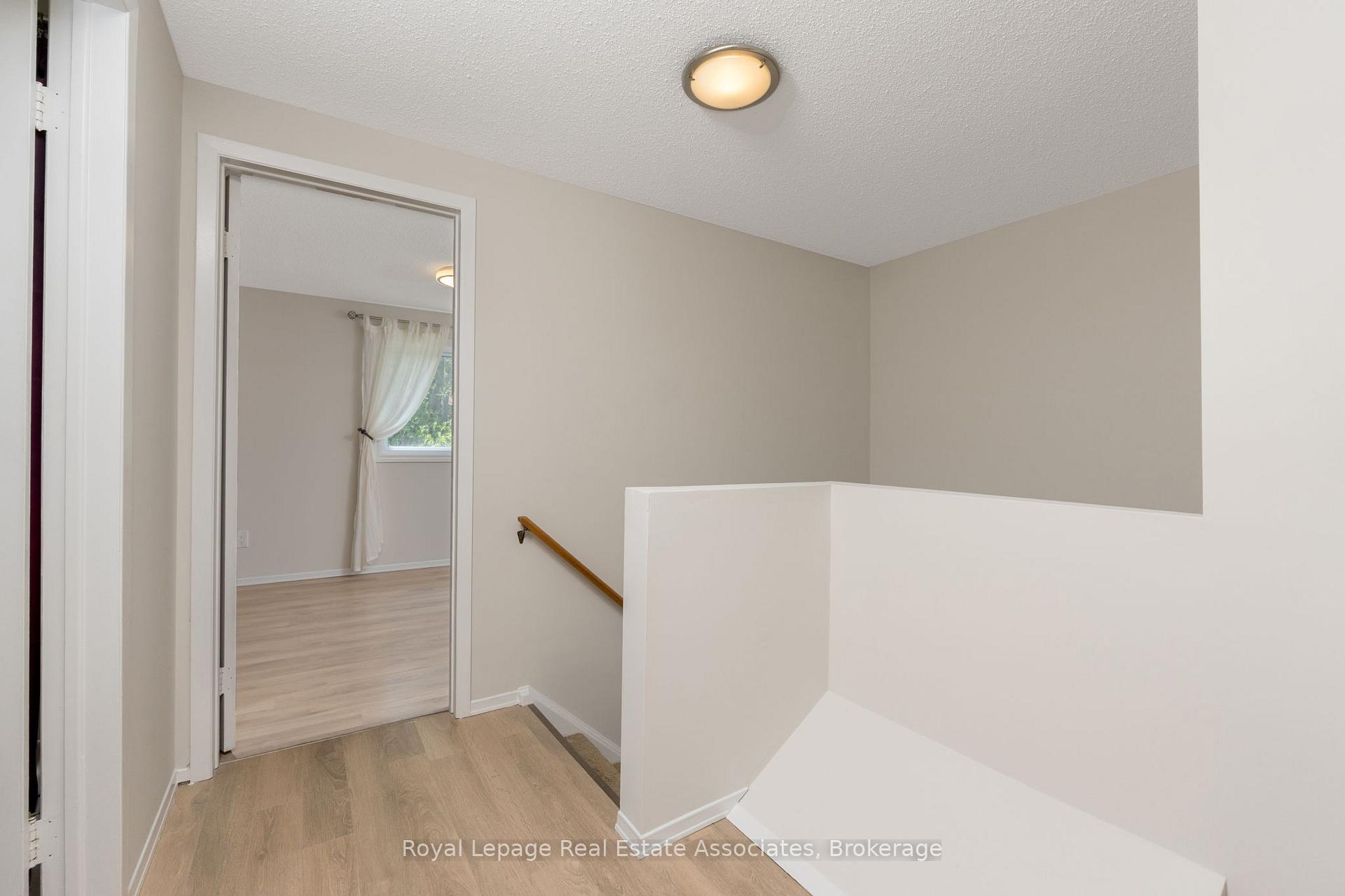 Photo 14 of Unit A, 695A Highpoint Boulevard, Waterloo — HOMEH