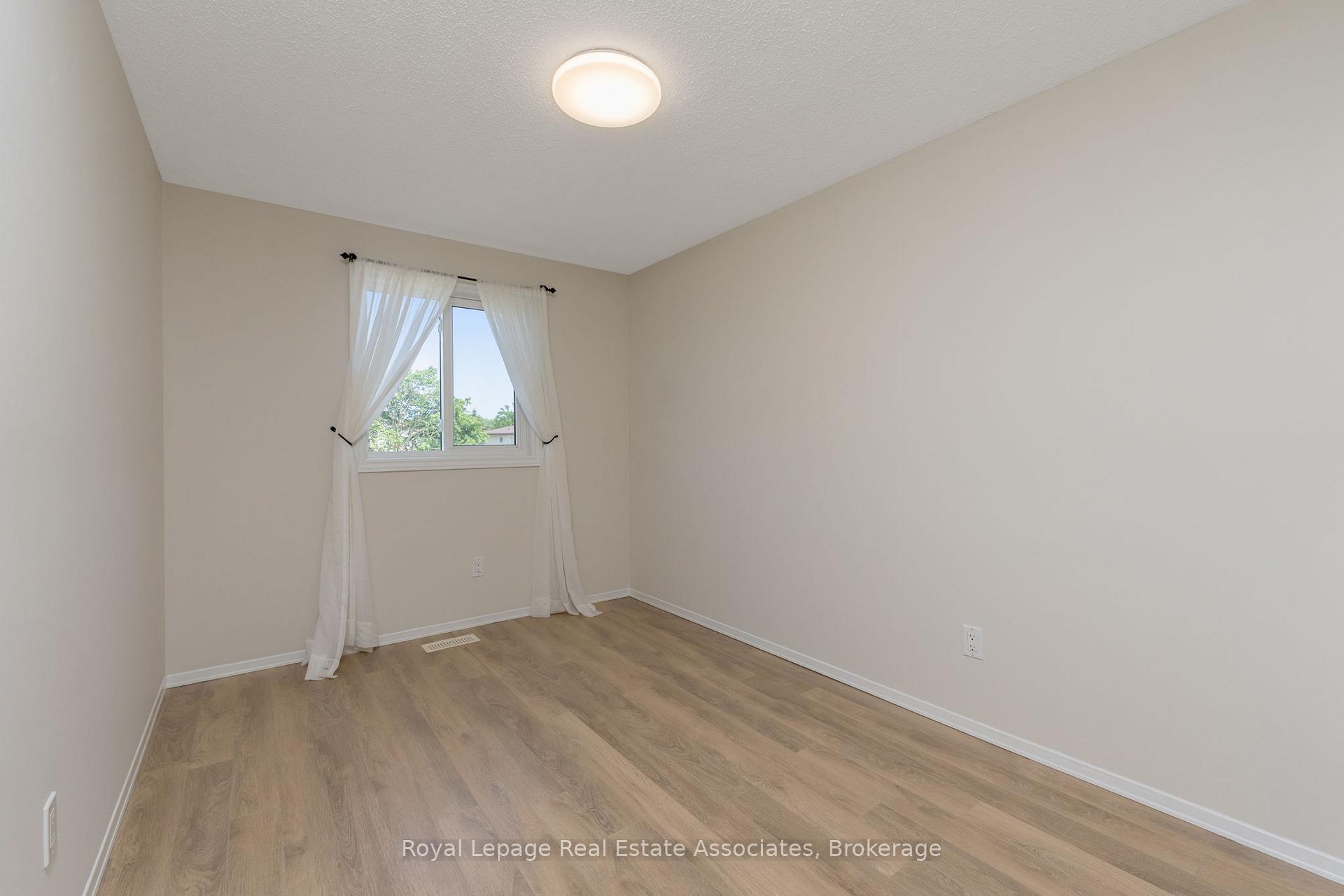Photo 20 of Unit A, 695A Highpoint Boulevard, Waterloo — HOMEH