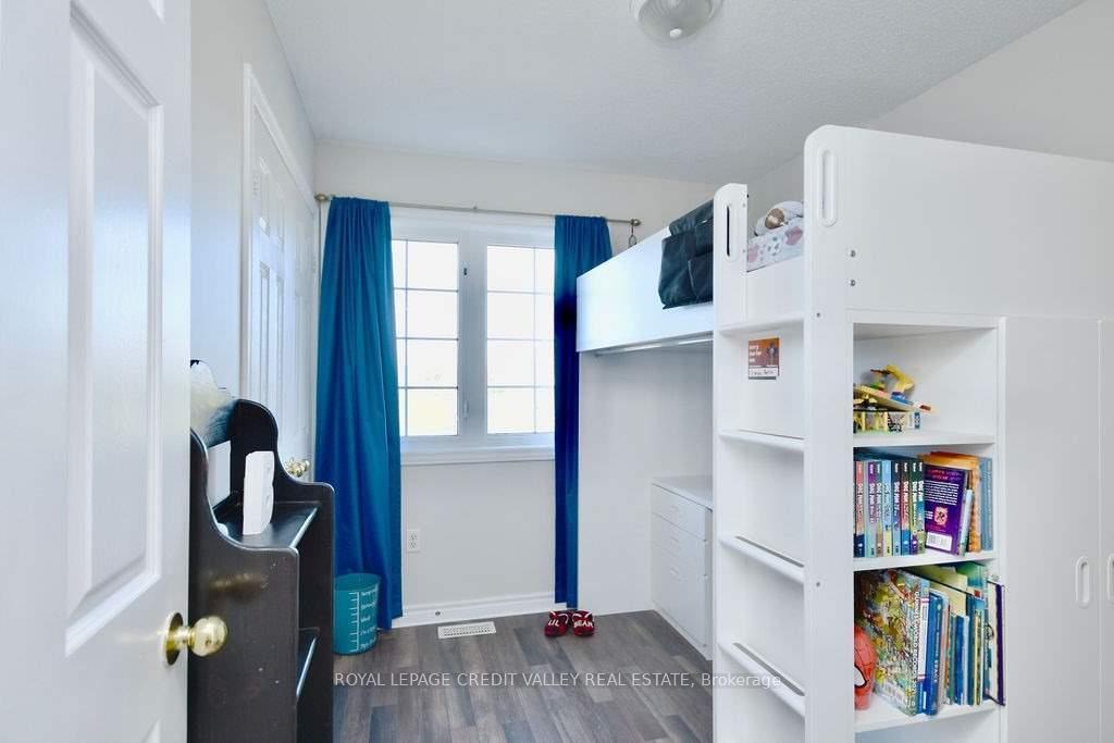 Photo 15 of Unit Upper, 118 Stanley Street, Barrie, East Bayfield — HOMEH