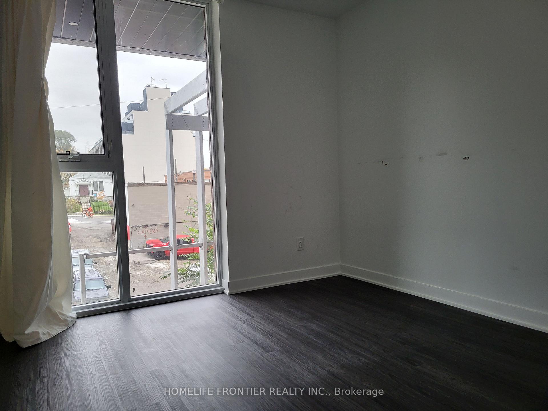 Photo 12 of Unit 204, 185 Alberta Avenue, Toronto, Oakwood Village — HOMEH