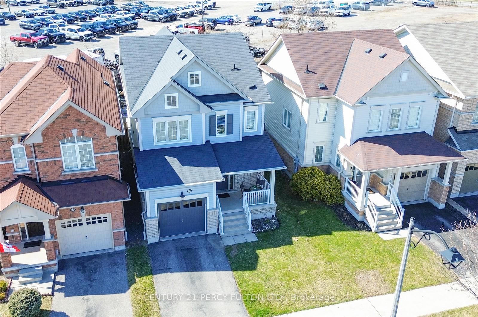 Photo 4 of 22 Gallimere Court, Whitby, Blue Grass Meadows — HOMEH
