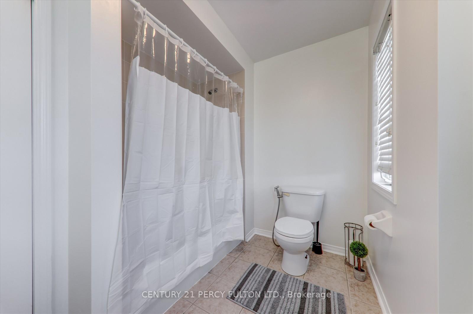 Photo 18 of 22 Gallimere Court, Whitby, Blue Grass Meadows — HOMEH