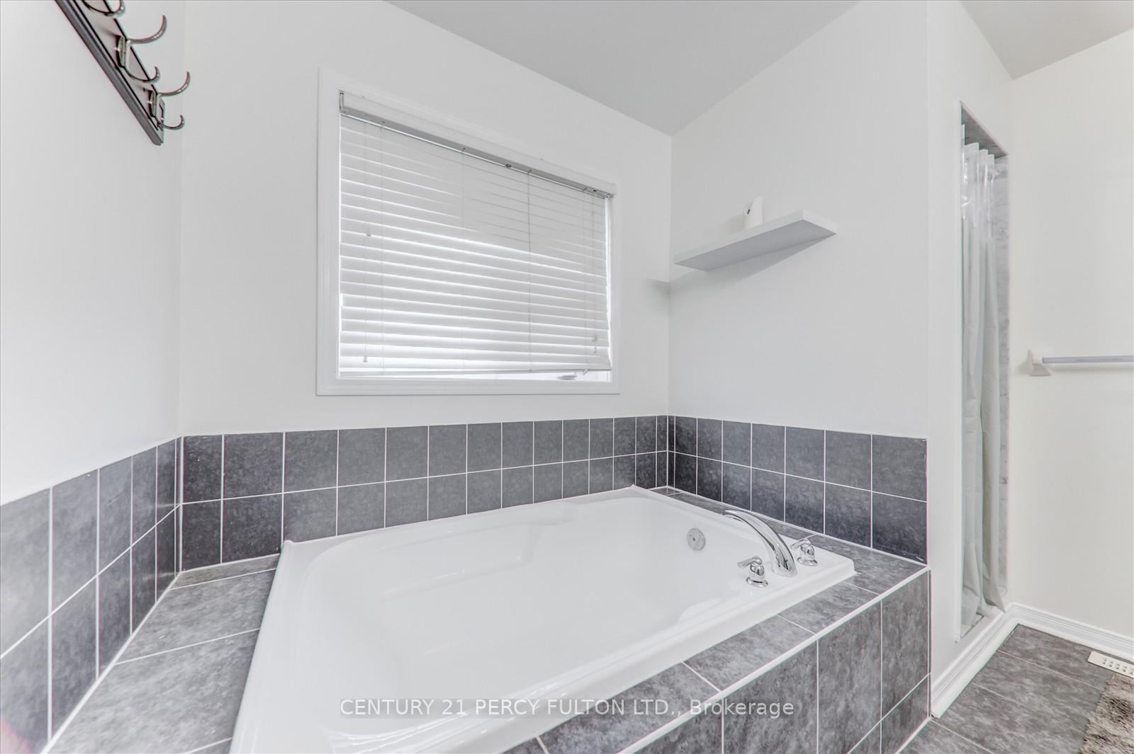 Photo 29 of 22 Gallimere Court, Whitby, Blue Grass Meadows — HOMEH