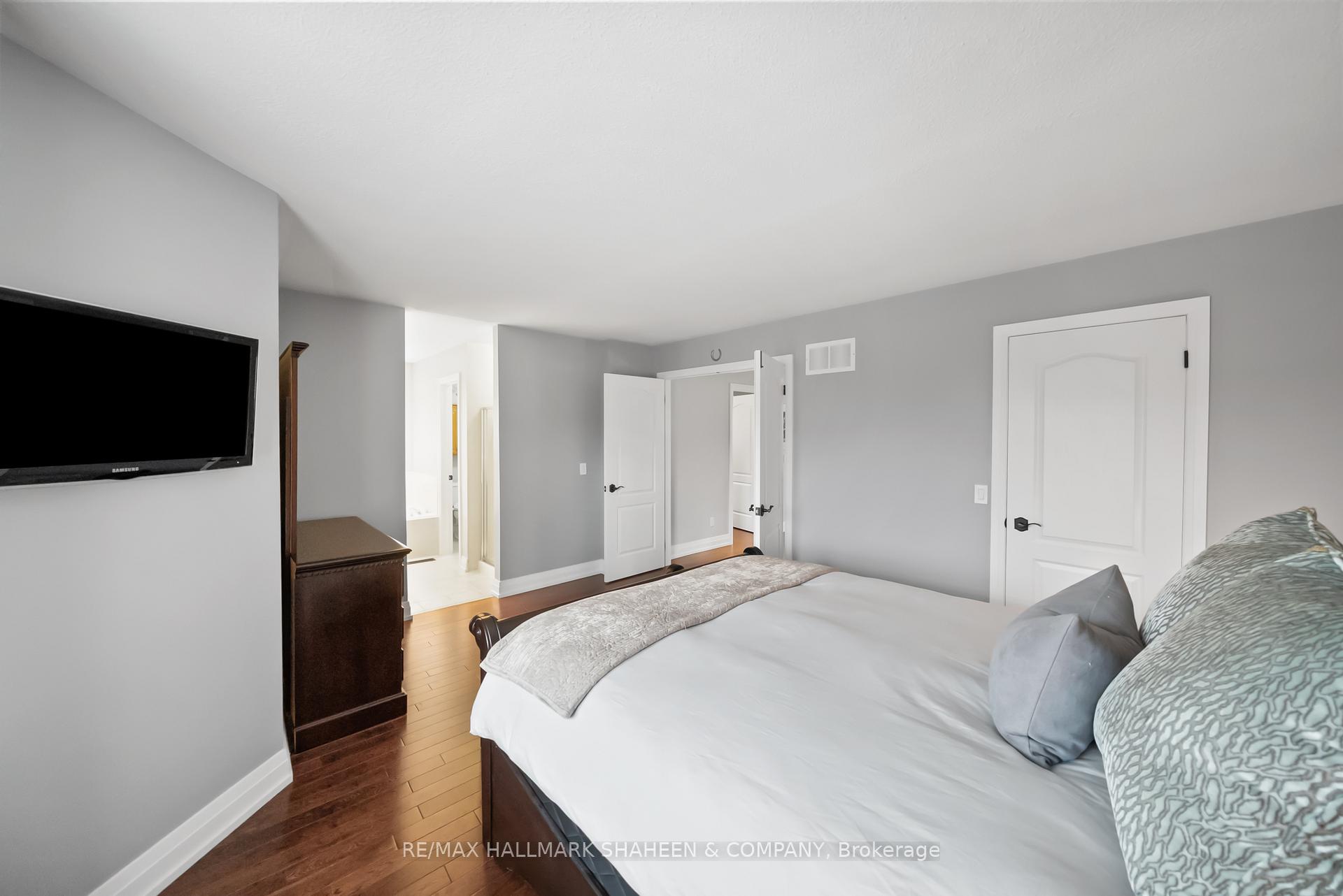 Photo 8 of 150 Thicket Crescent, Pickering, Highbush — HOMEH
