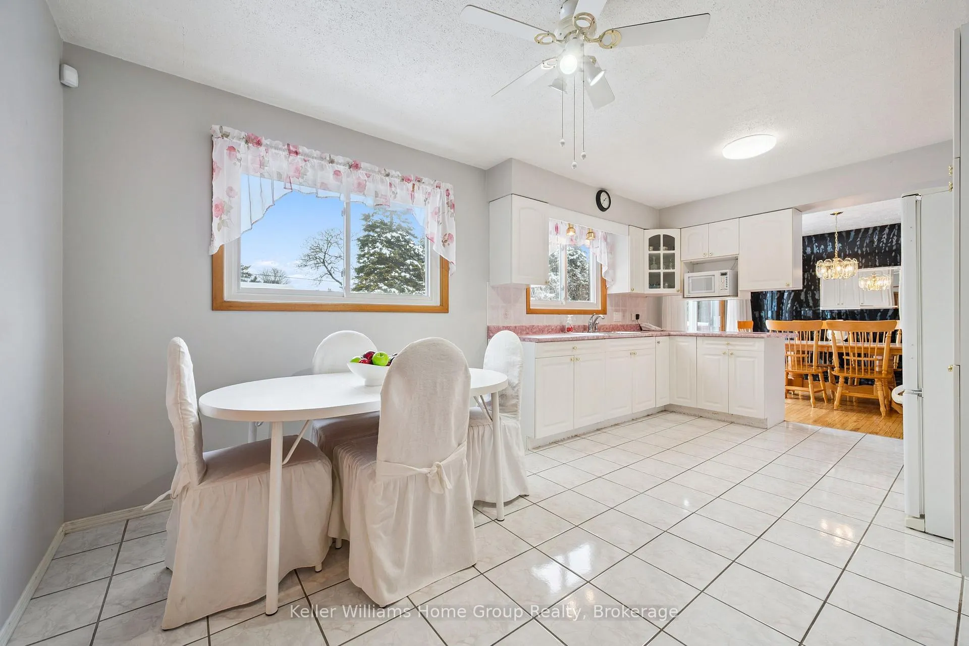 Photo 306 of 62 Brentwood Drive, Guelph, Riverside Park — HOMEH