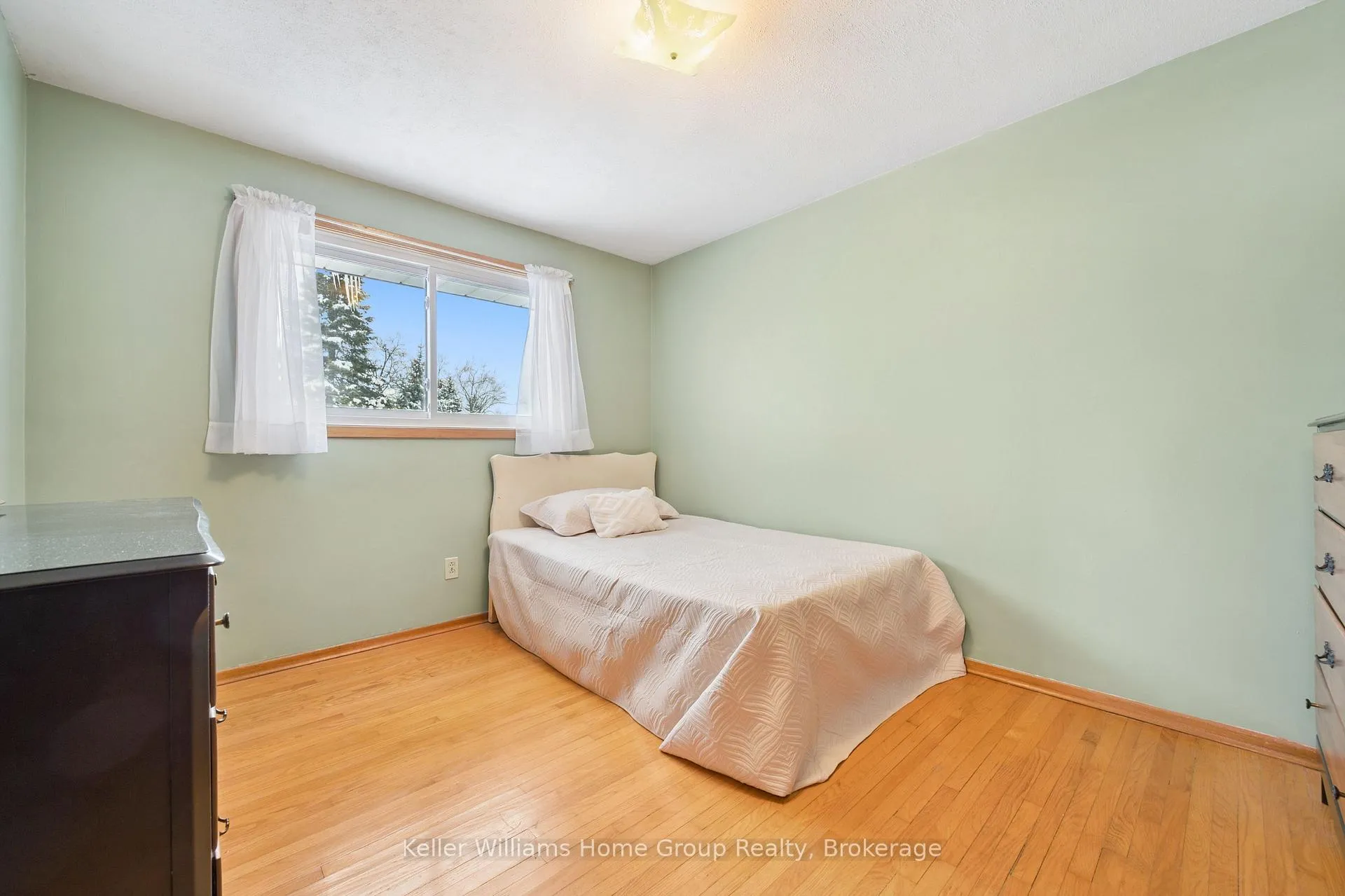 Photo 441 of 62 Brentwood Drive, Guelph, Riverside Park — HOMEH