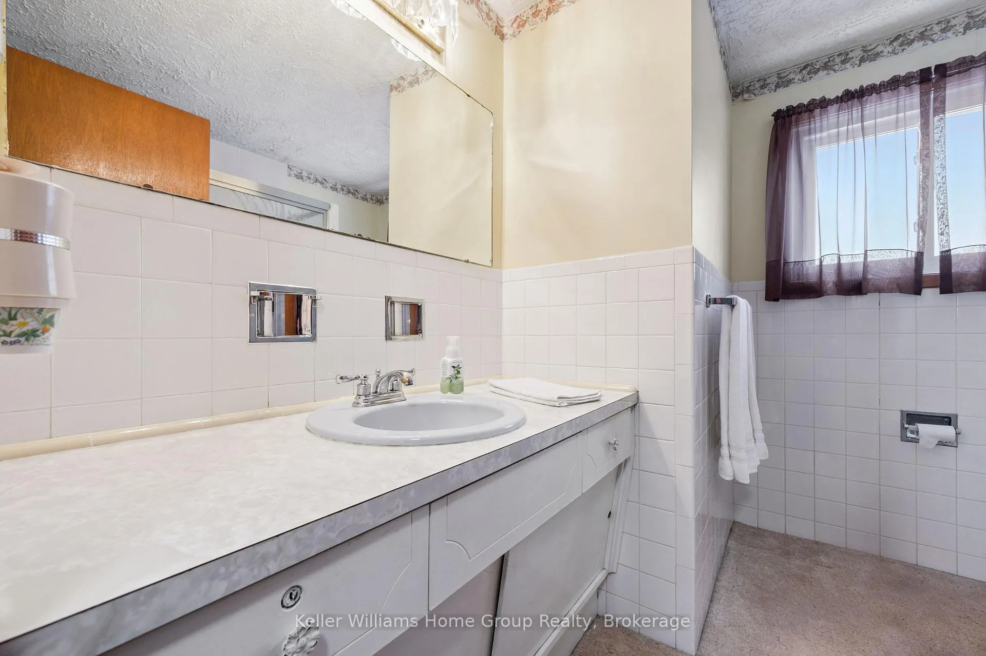 Photo 448 of 62 Brentwood Drive, Guelph, Riverside Park — HOMEH