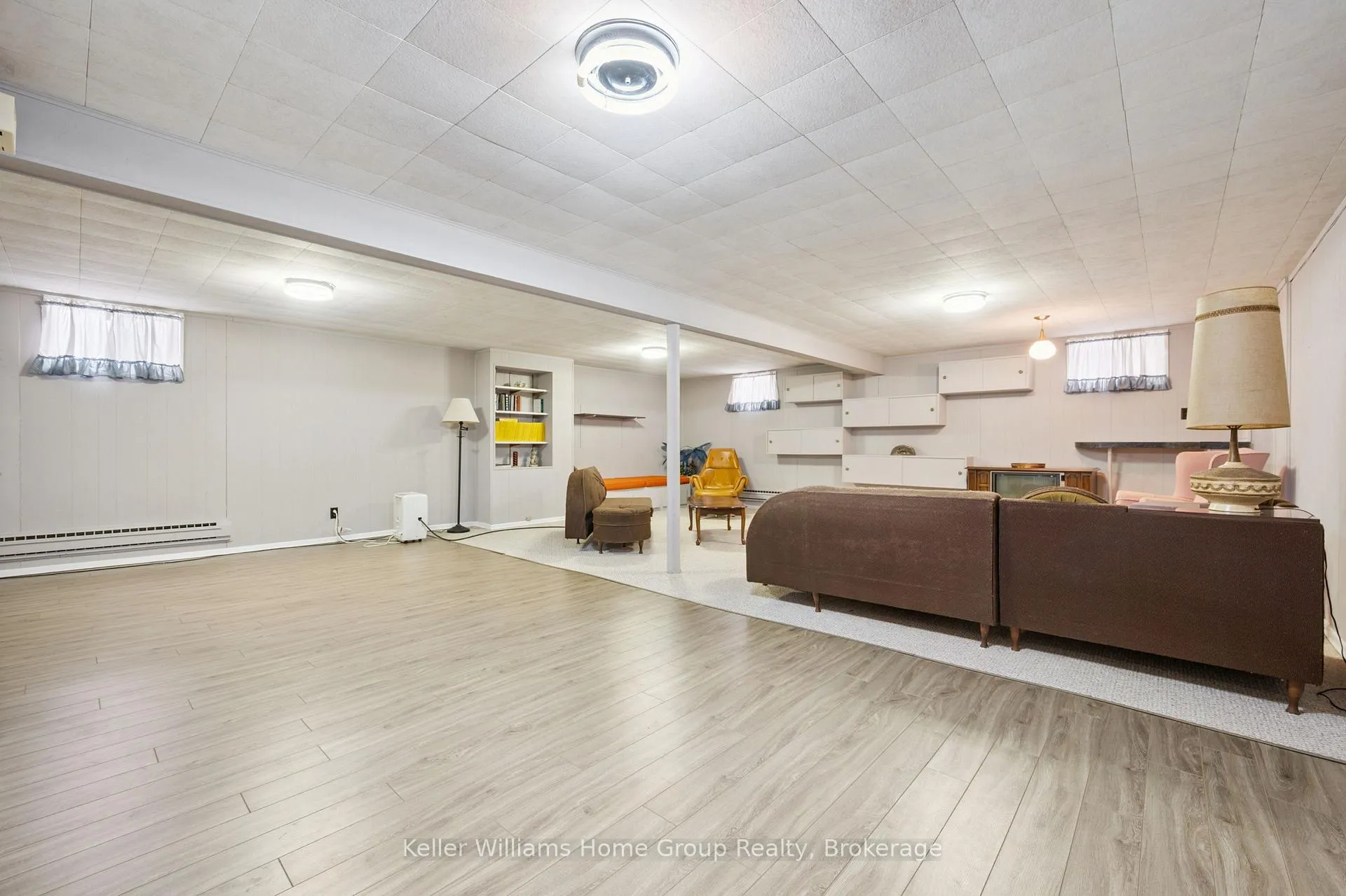 Photo 487 of 62 Brentwood Drive, Guelph, Riverside Park — HOMEH