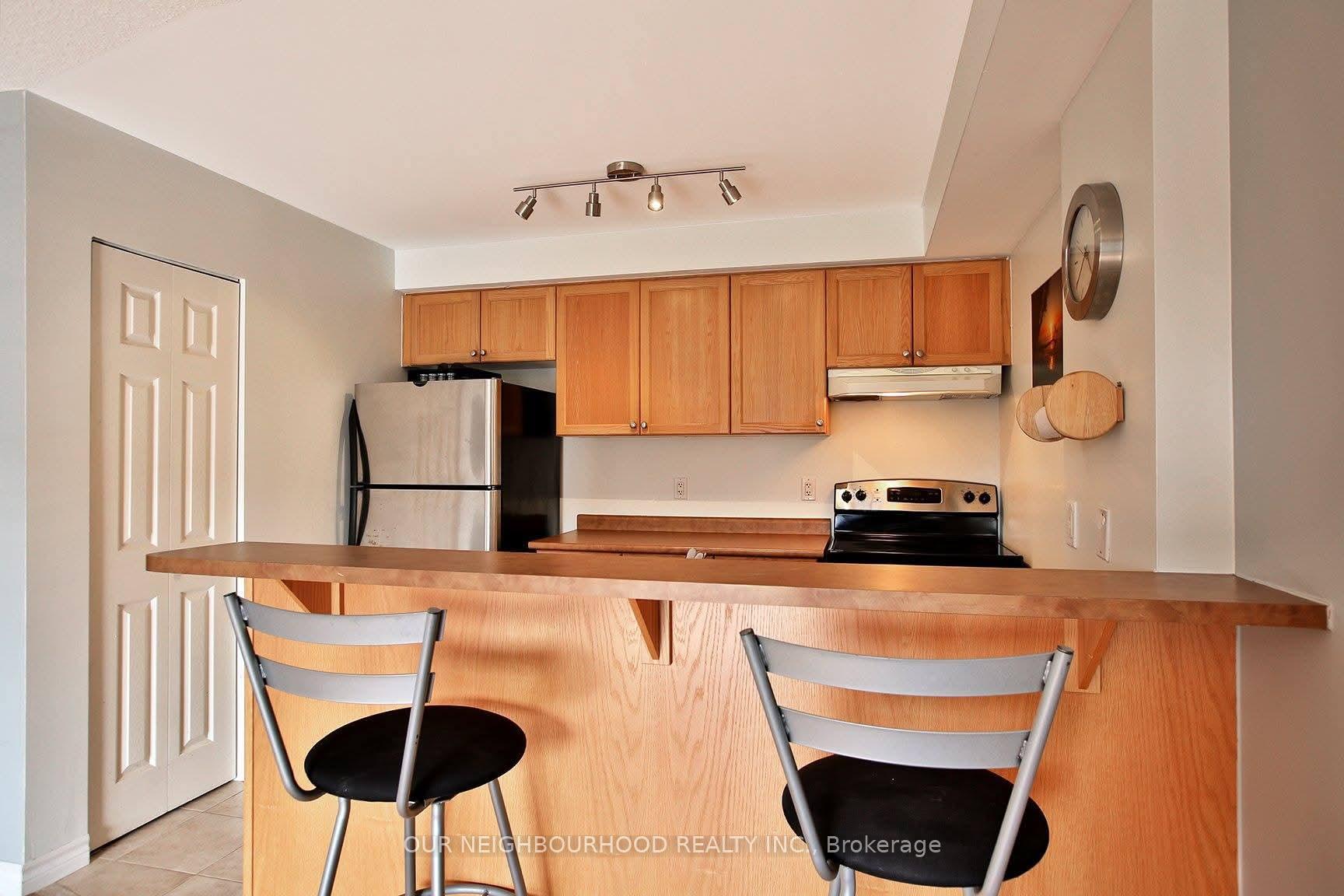 Photo 8 of Unit Un 209, 75 Shipway Avenue, Clarington, Newcastle — HOMEH