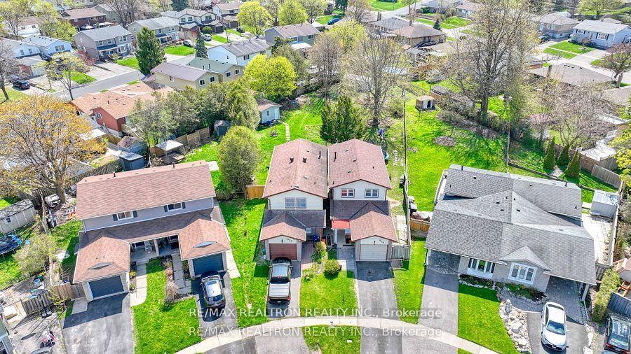 Photo 8 of 626 Balsam Crescent, Oshawa, Lakeview — HOMEH
