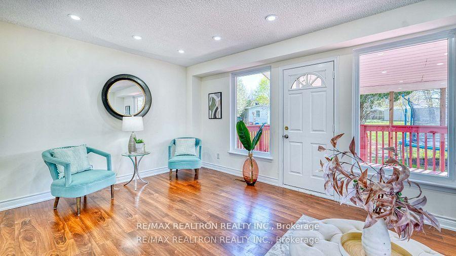 Photo 13 of 626 Balsam Crescent, Oshawa, Lakeview — HOMEH