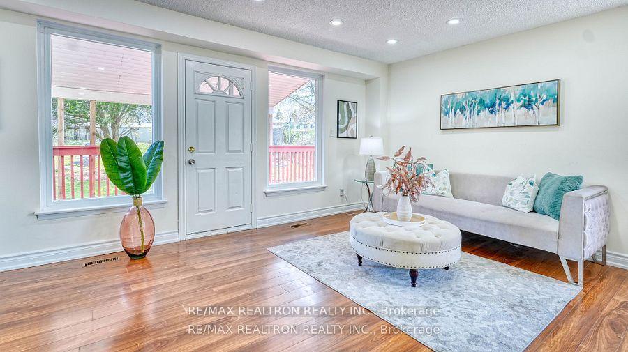 Photo 12 of 626 Balsam Crescent, Oshawa, Lakeview — HOMEH