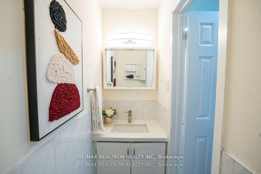 Photo 19 of 626 Balsam Crescent, Oshawa, Lakeview — HOMEH