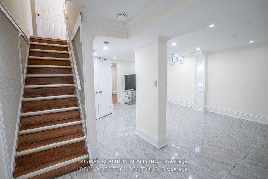Photo 31 of 626 Balsam Crescent, Oshawa, Lakeview — HOMEH