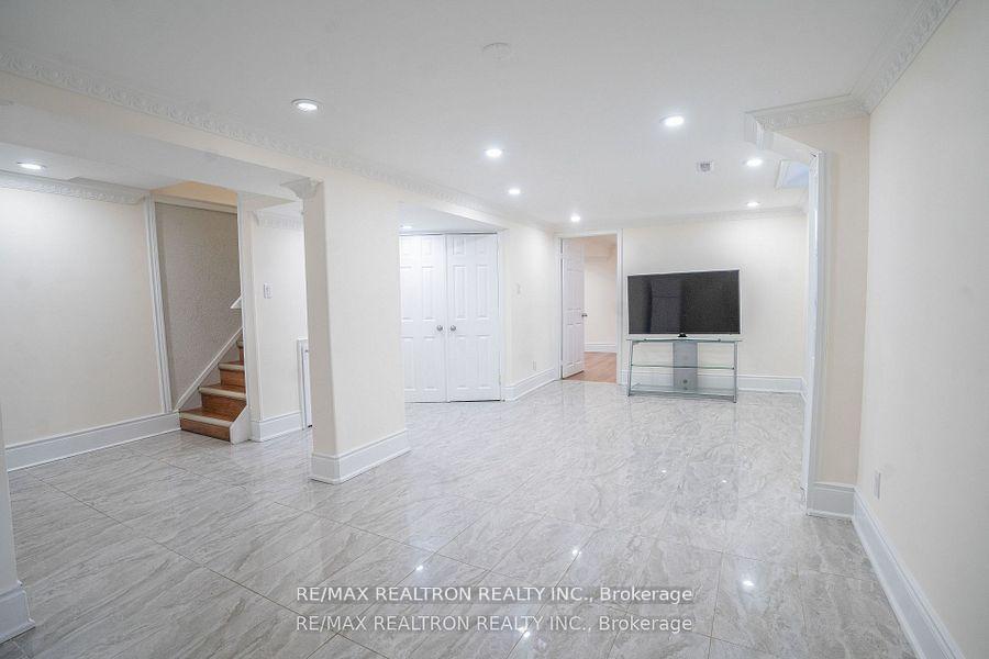 Photo 30 of 626 Balsam Crescent, Oshawa, Lakeview — HOMEH