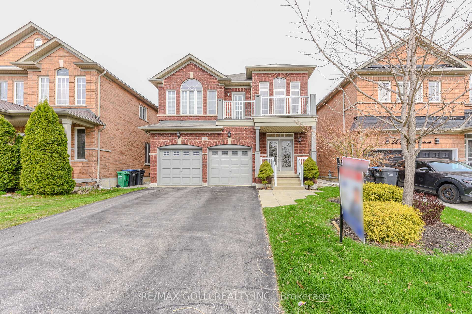Photo 11 of 35 Amaranth Crescent, Brampton, Northwest Sandalwood Parkway — HOMEH