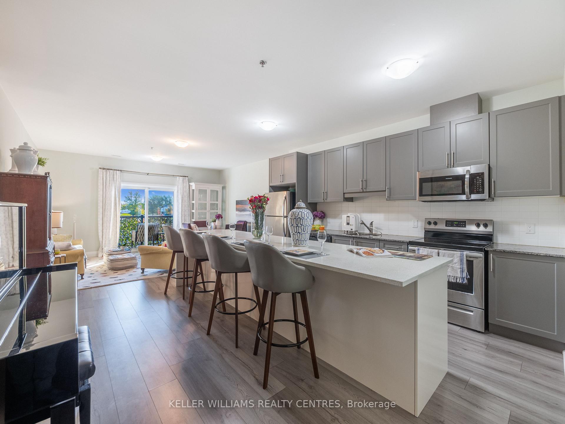 Photo 3 of Unit 206, 43 Dale Drive, New Tecumseth, Beeton — HOMEH