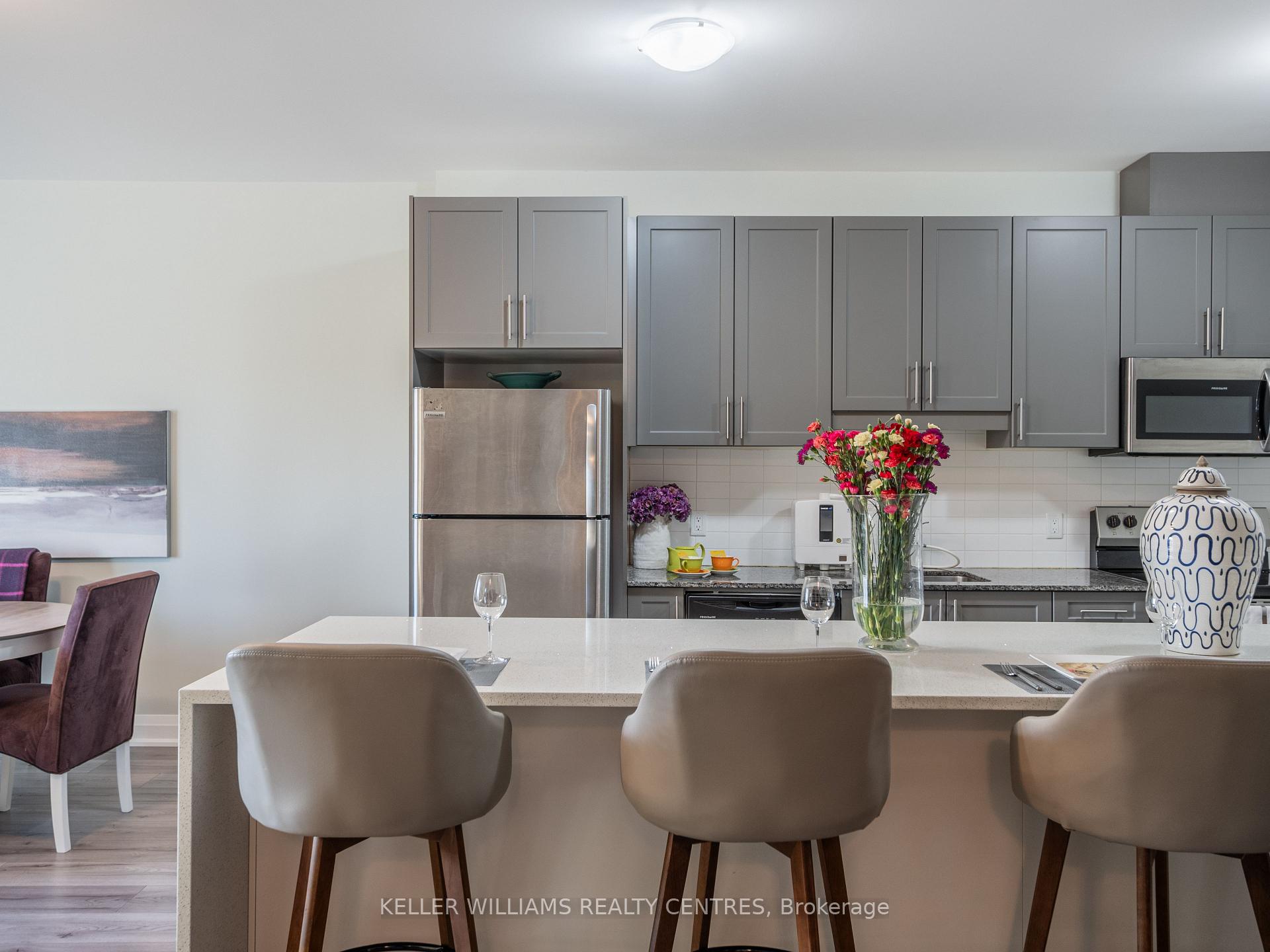 Photo 8 of Unit 206, 43 Dale Drive, New Tecumseth, Beeton — HOMEH