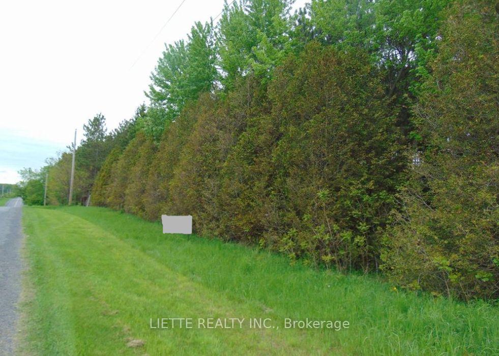 Photo 1 of Glen Roy Road N, South Glengarry, South Glengarry (Charlottenburgh) Twp — HOMEH