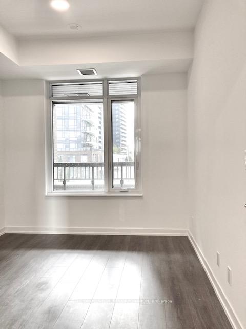 Photo 3 of Unit 210, 8 Beverley Glen Boulevard, Vaughan, Beverley Glen — HOMEH