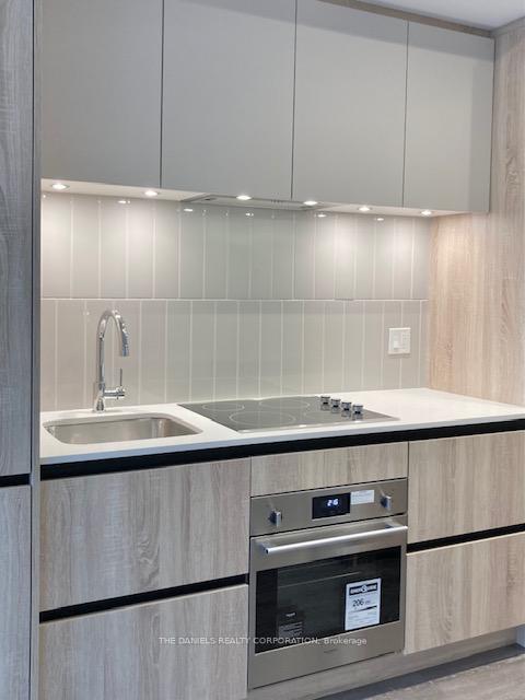 Photo 9 of Unit 210, 8 Beverley Glen Boulevard, Vaughan, Beverley Glen — HOMEH