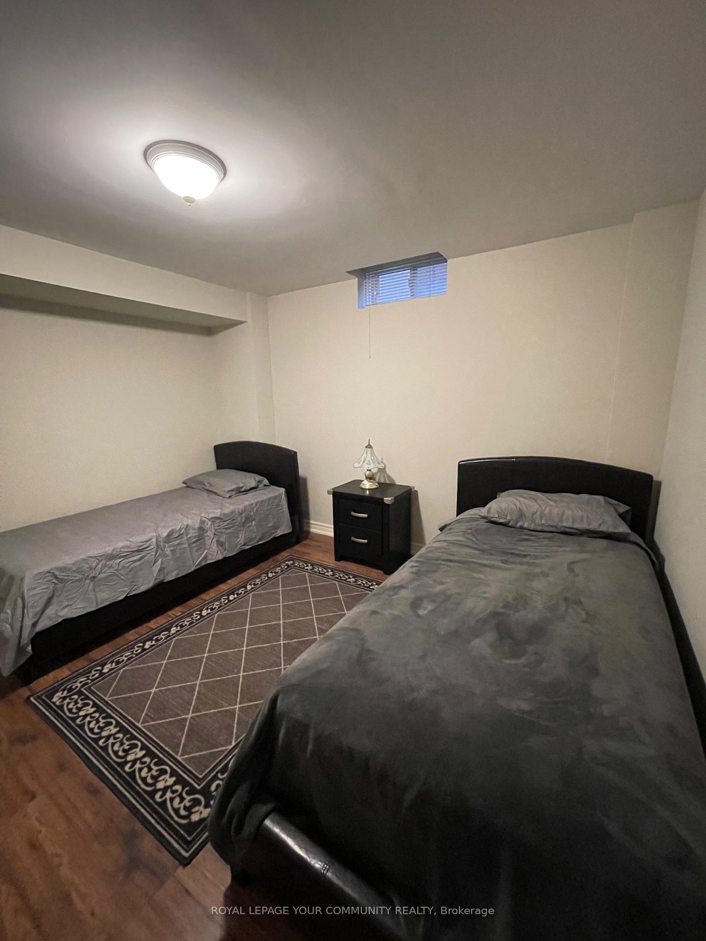 Photo 4 of 30 Arvida Drive, Vaughan, Brownridge — HOMEH