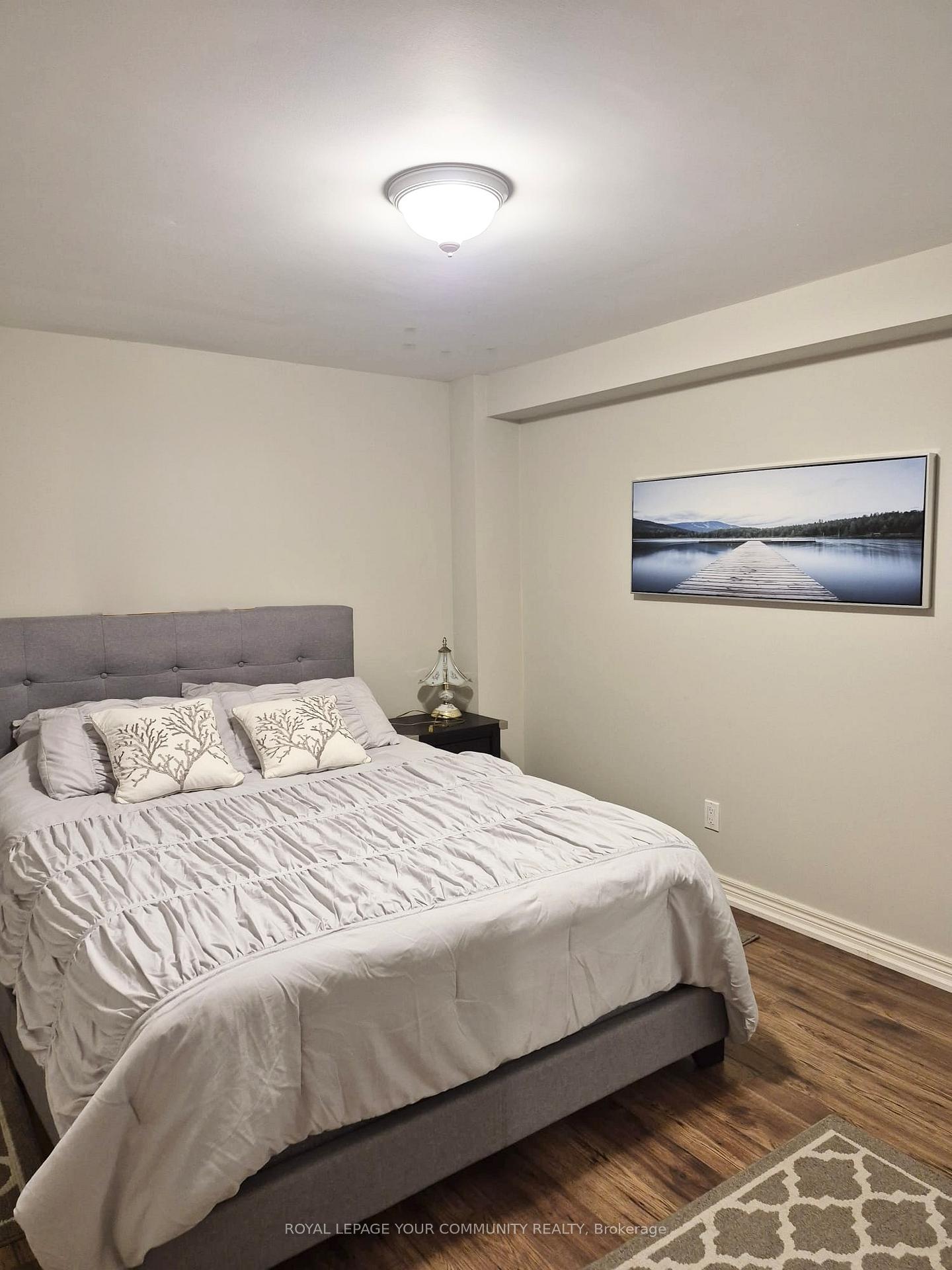 Photo 11 of 30 Arvida Drive, Vaughan, Brownridge — HOMEH