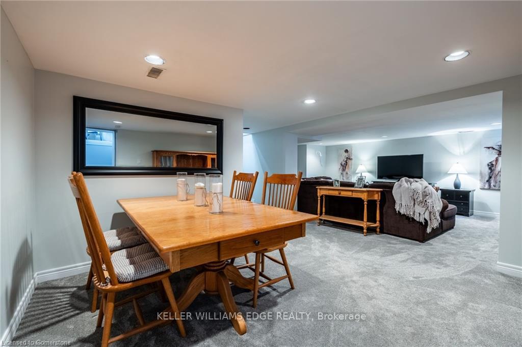 Photo 17 of 681 Highway 8, Hamilton, Rockton — HOMEH