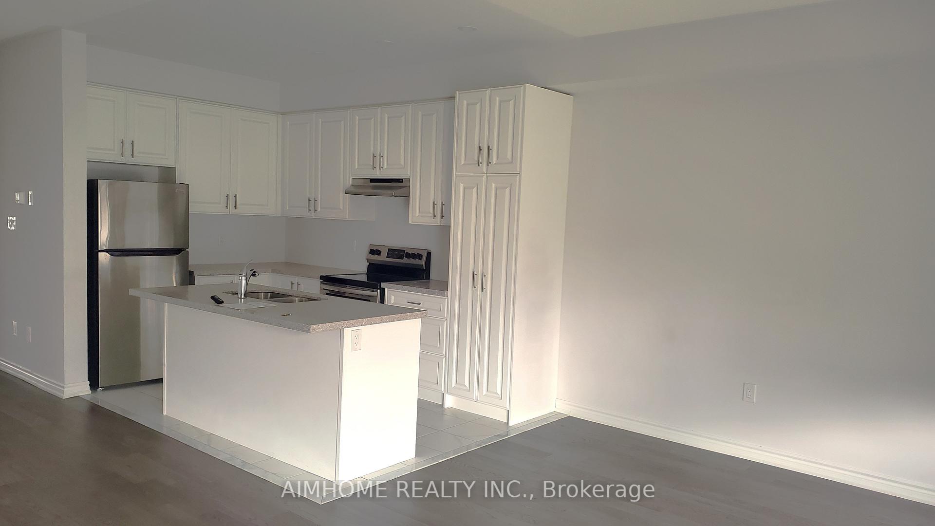 Photo 4 of 30 Haskins Crescent W, Georgina, Keswick South — HOMEH