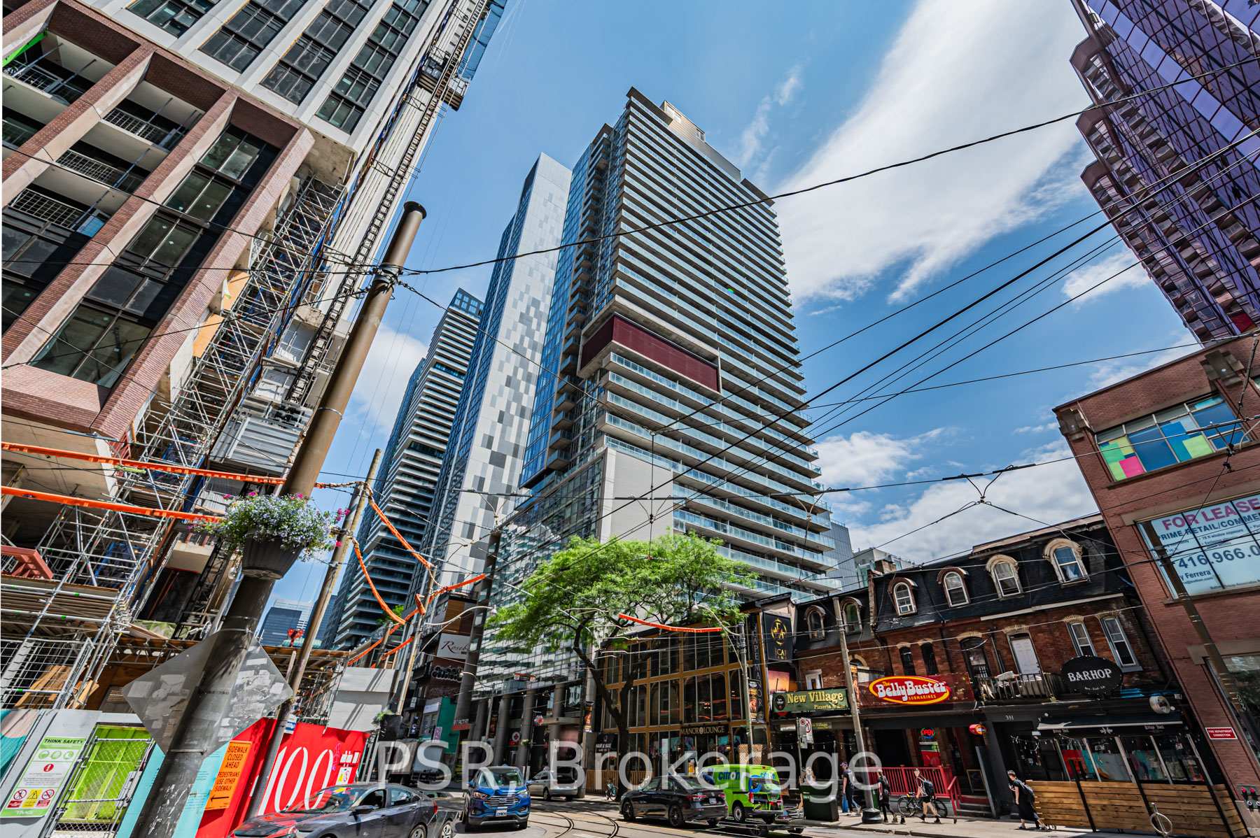 Front of Unit 701, 375 King Street W