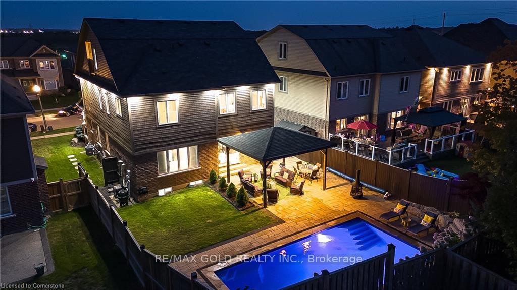 Photo 3 of 15 Wetland Way, Kitchener, Doon South — HOMEH