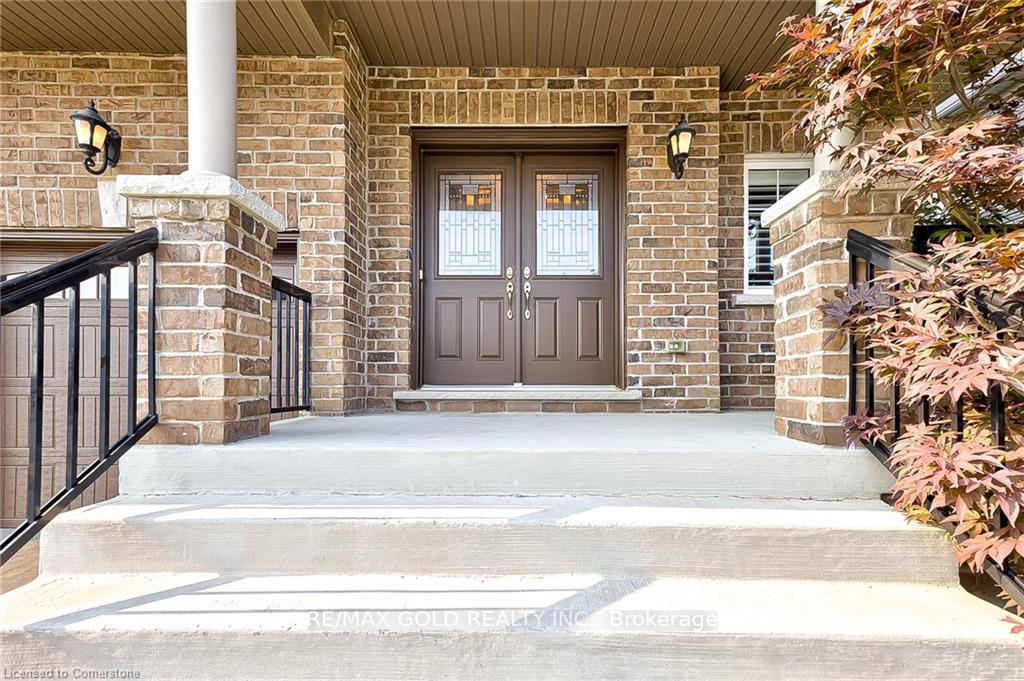 Photo 4 of 15 Wetland Way, Kitchener, Doon South — HOMEH