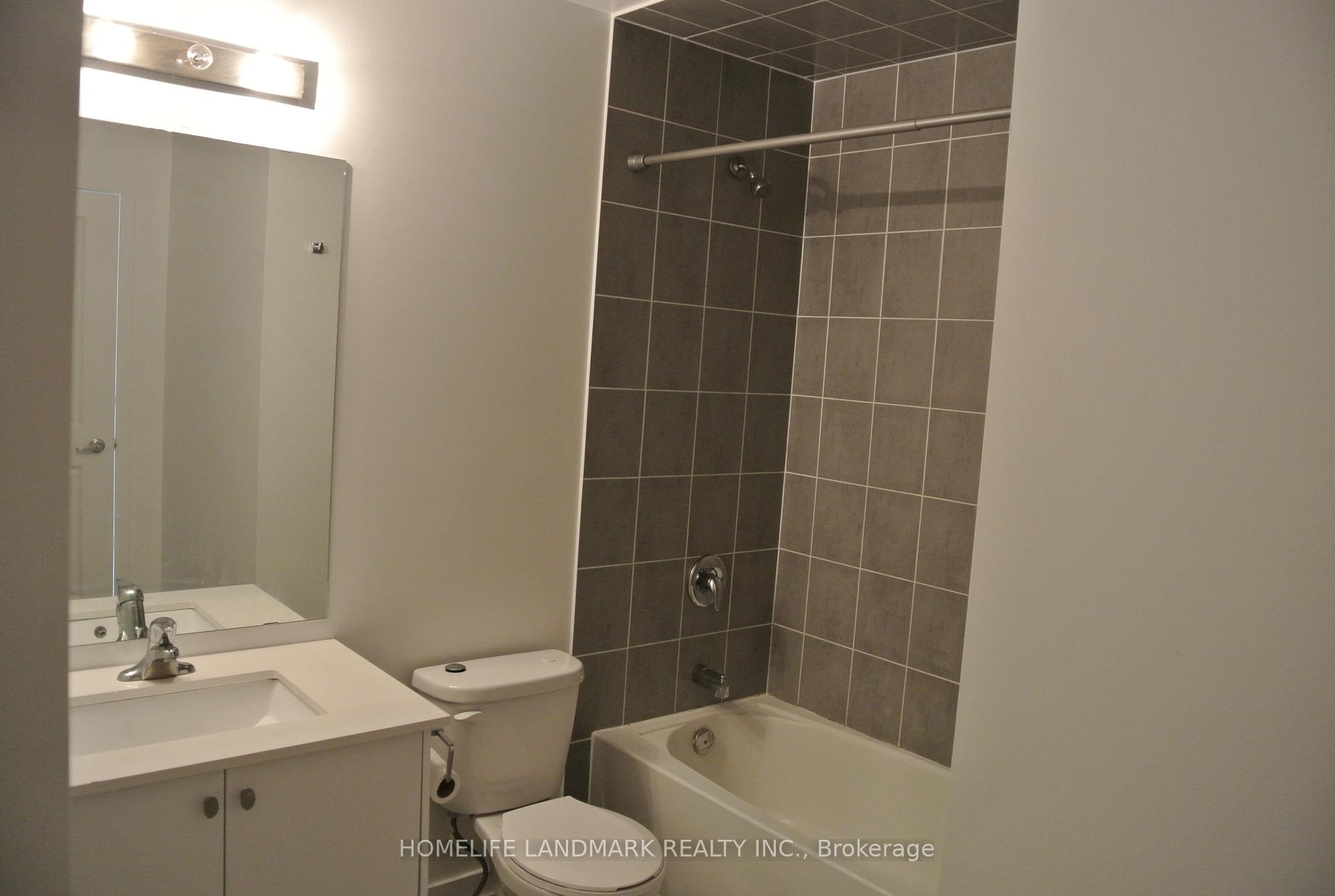 Photo 13 of 17 Seymour Street, Vaughan, Vaughan Grove — HOMEH