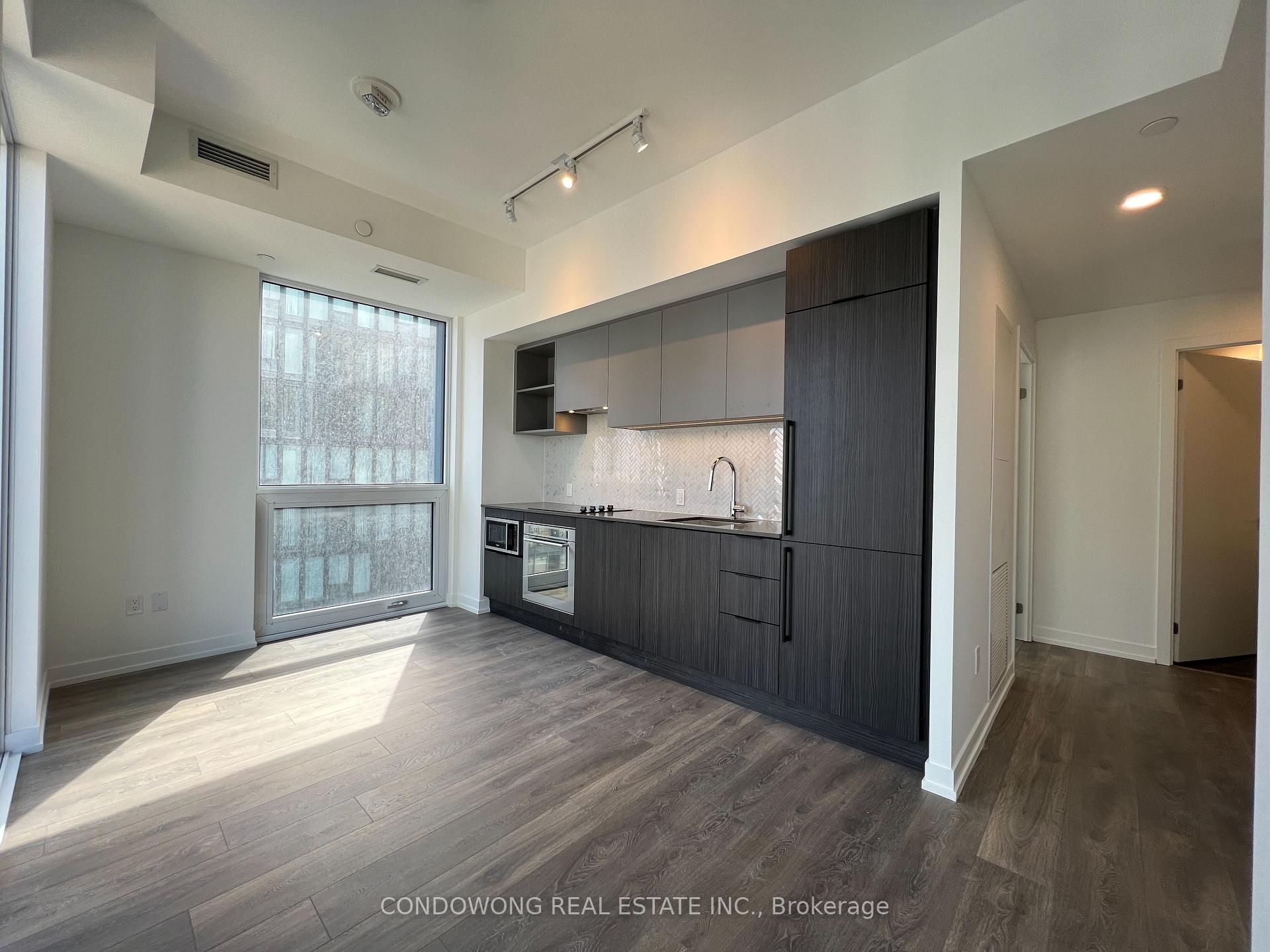 Front of Unit 2503, 82 Dalhousie Street
