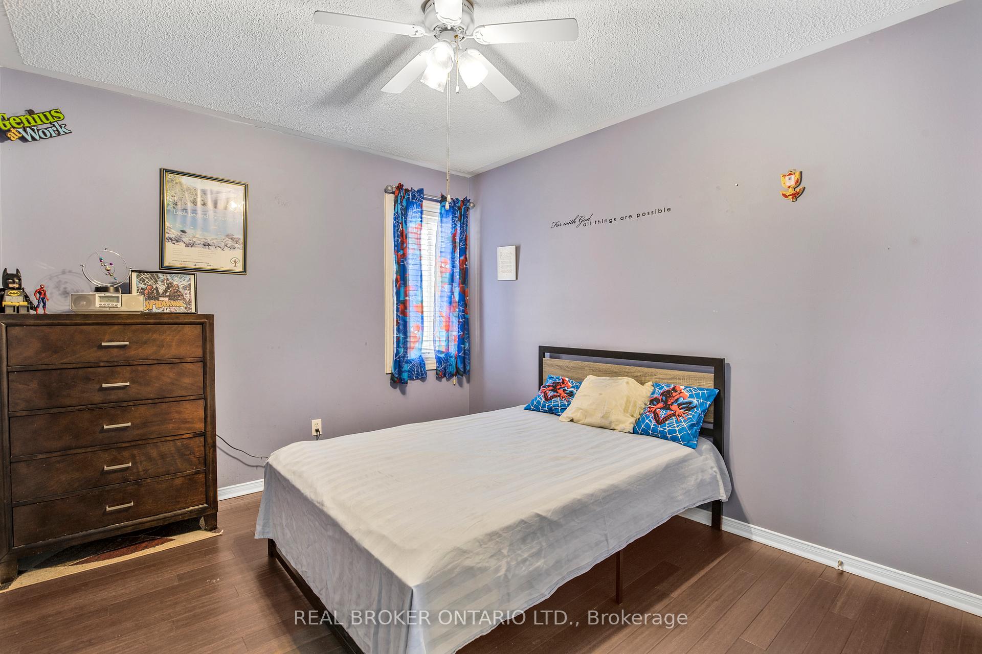 Photo 23 of 56 Lockheed Crescent, Brampton, Fletcher's Meadow — HOMEH