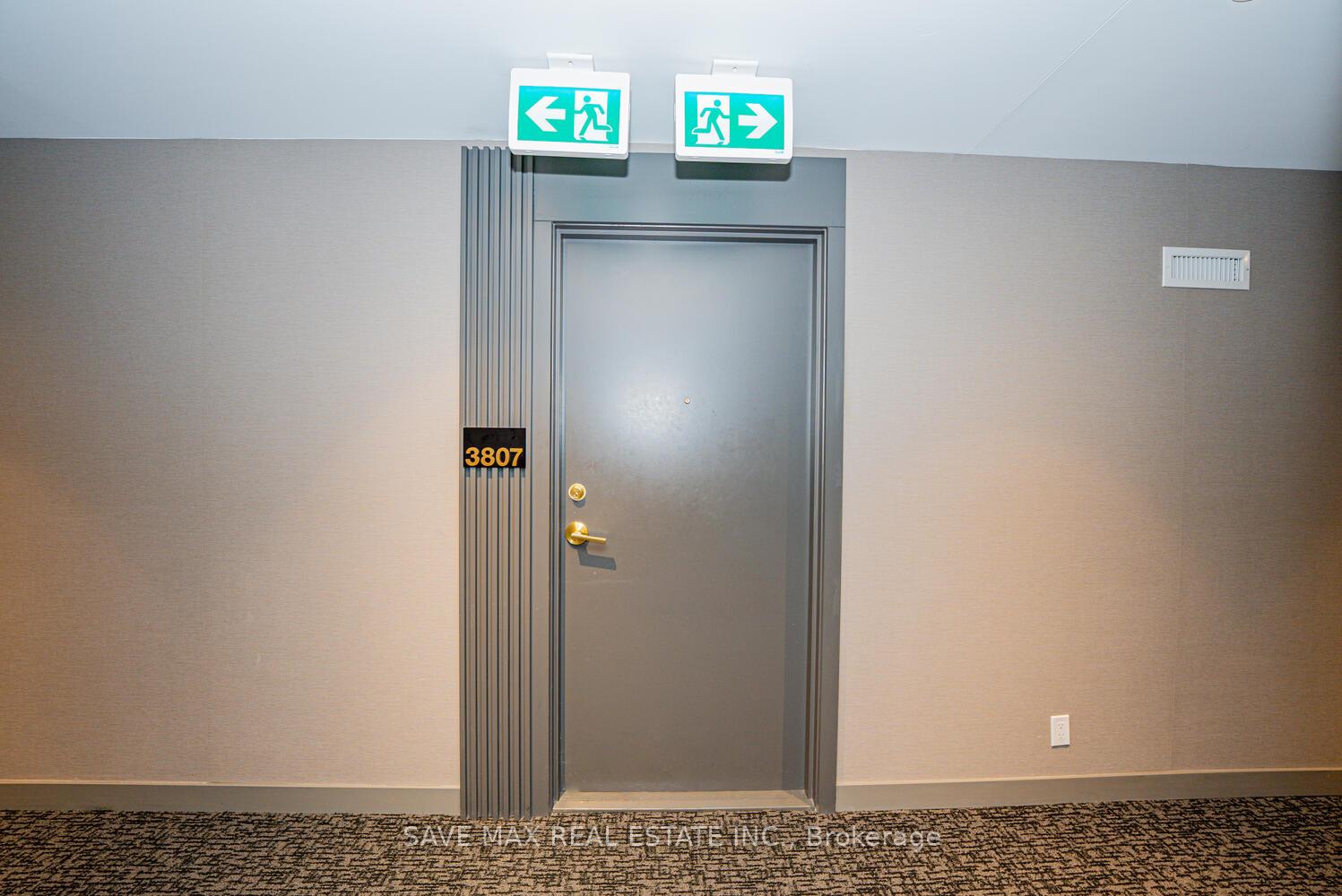 Photo 6 of Unit 3807, 5 Buttermill Avenue, Vaughan, Vaughan Corporate Centre — HOMEH