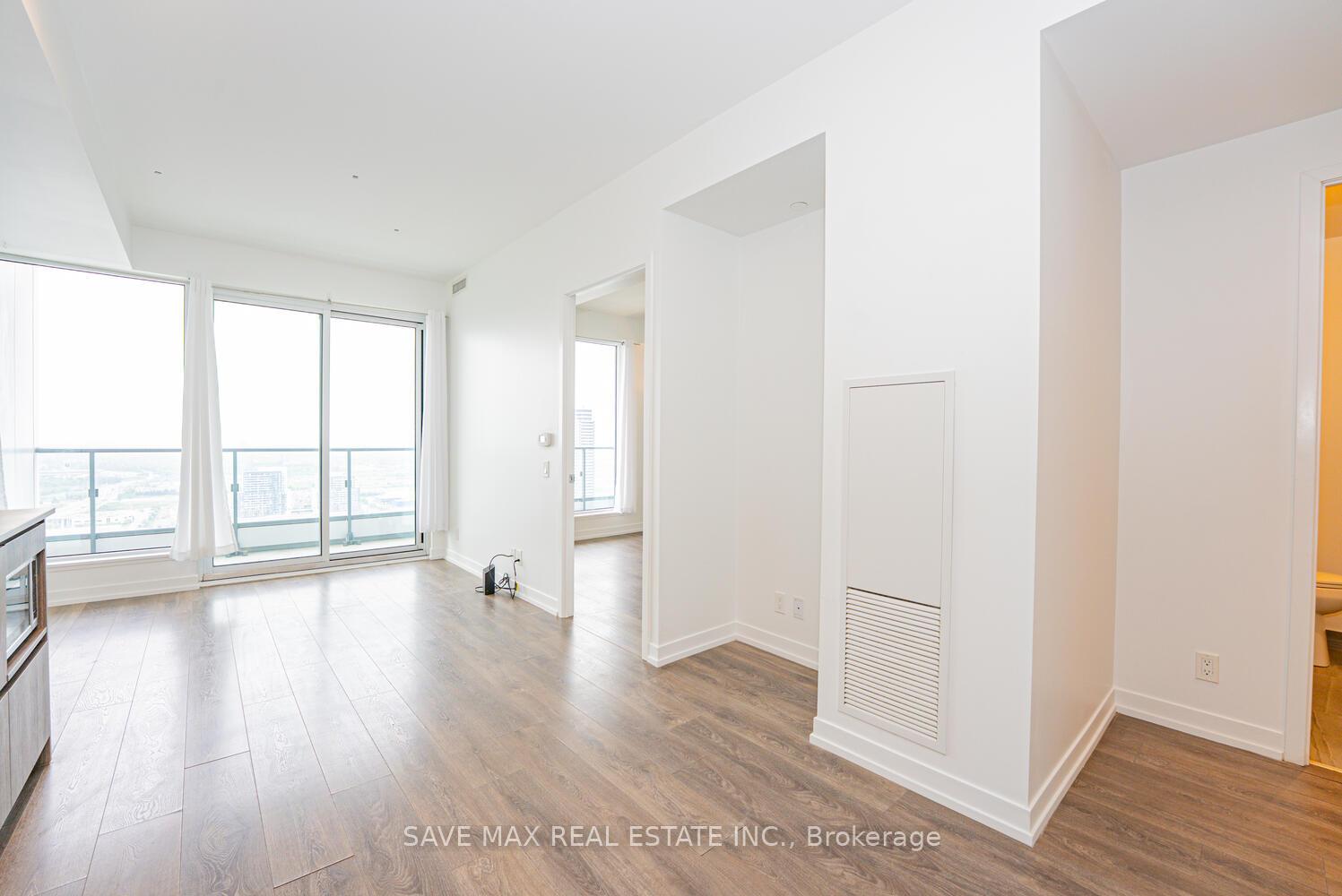 Photo 17 of Unit 3807, 5 Buttermill Avenue, Vaughan, Vaughan Corporate Centre — HOMEH