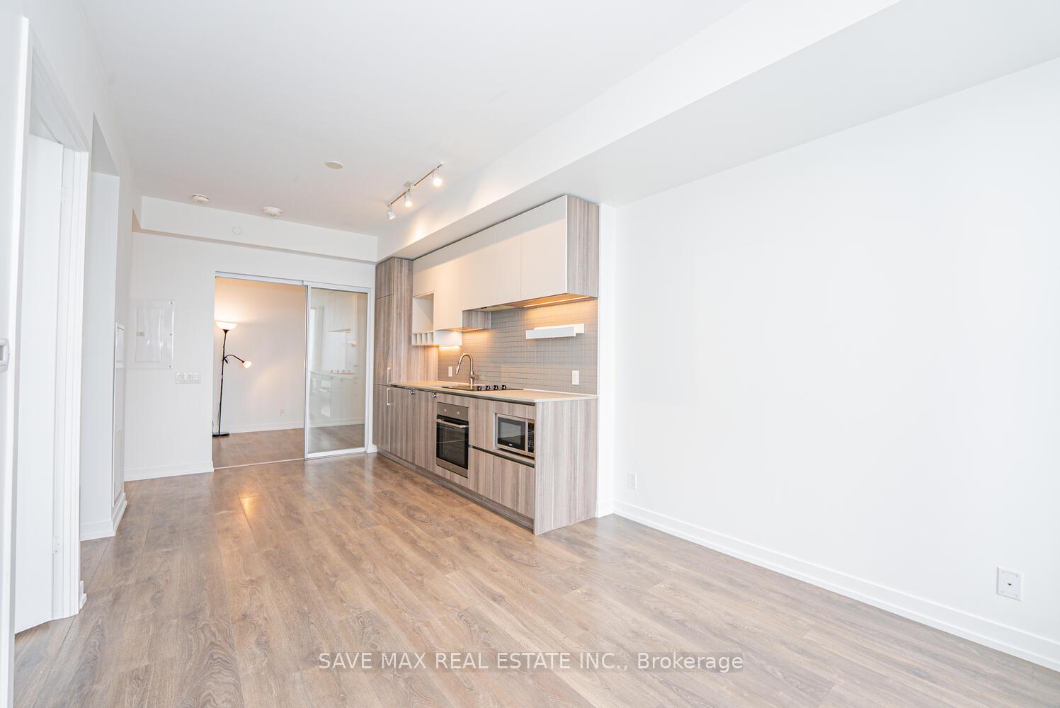 Photo 7 of Unit 3807, 5 Buttermill Avenue, Vaughan, Vaughan Corporate Centre — HOMEH