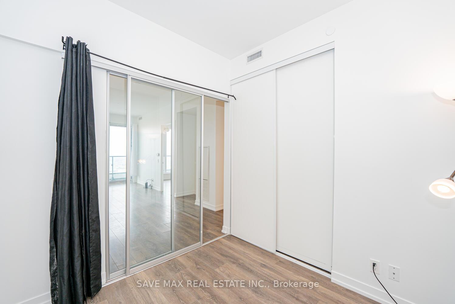 Photo 21 of Unit 3807, 5 Buttermill Avenue, Vaughan, Vaughan Corporate Centre — HOMEH
