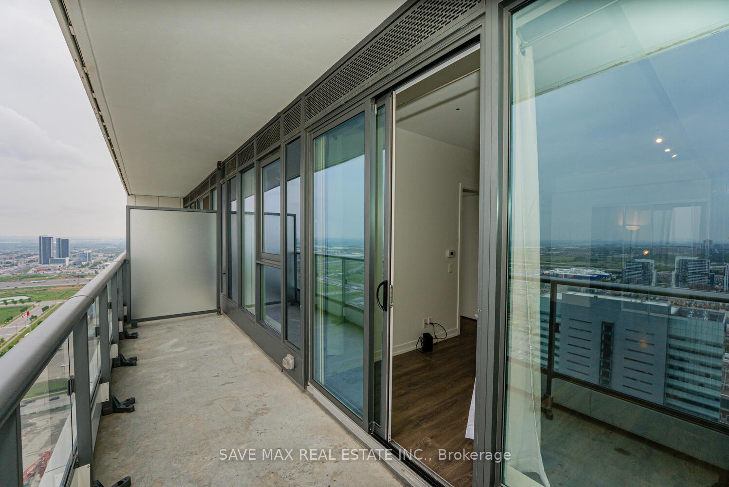 Photo 11 of Unit 3807, 5 Buttermill Avenue, Vaughan, Vaughan Corporate Centre — HOMEH