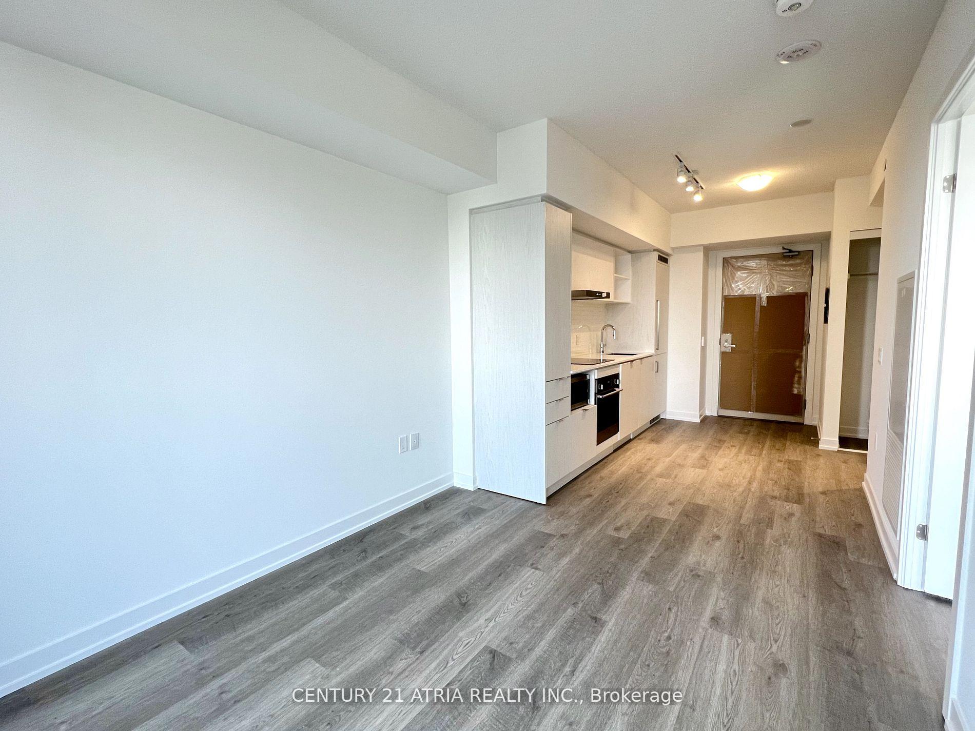 Photo 8 of Unit 2506, 55 Cooper Street, Toronto, Waterfront Communities — HOMEH