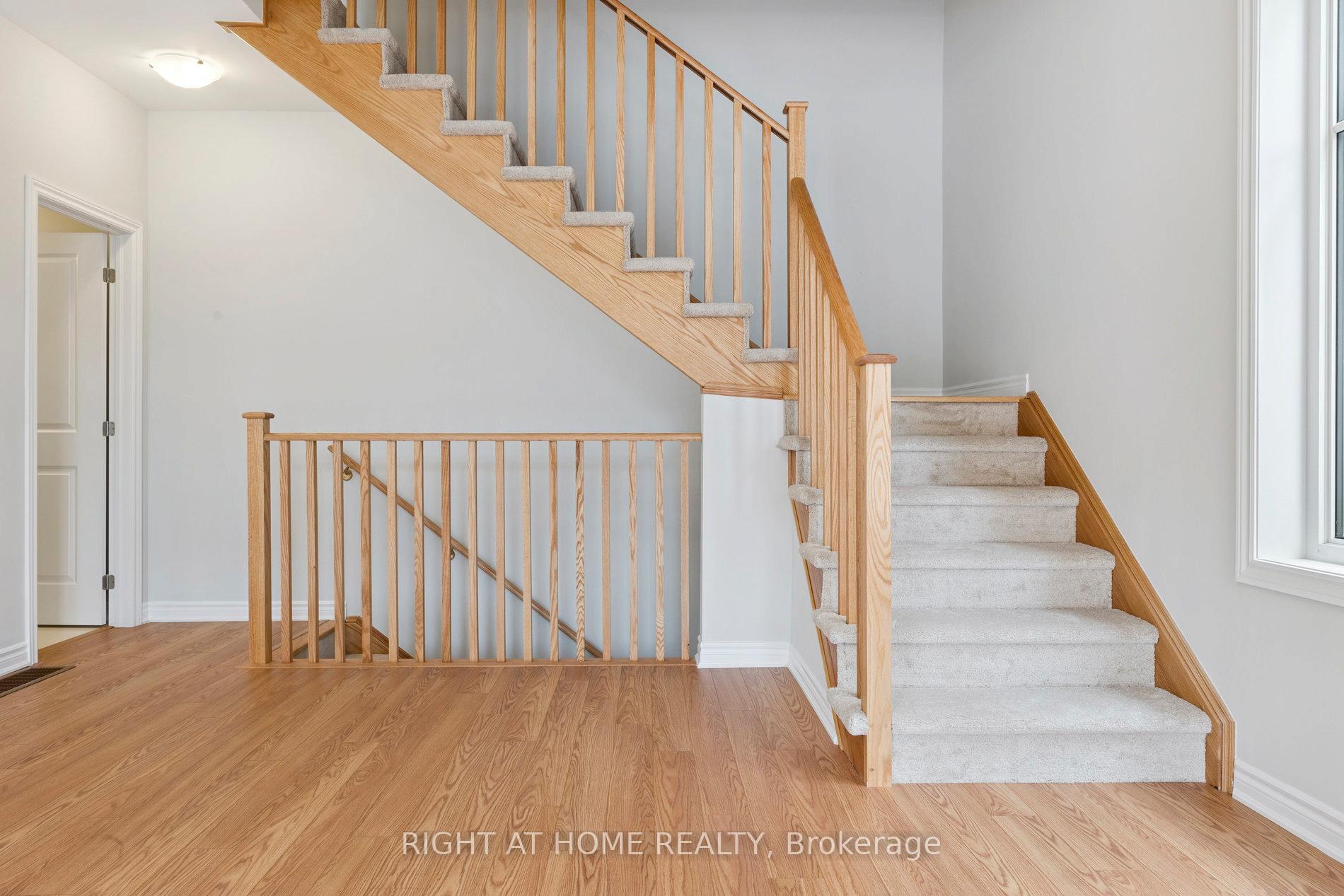 Photo 16 of 1055 Honeycomb Path, Oshawa, Kedron — HOMEH