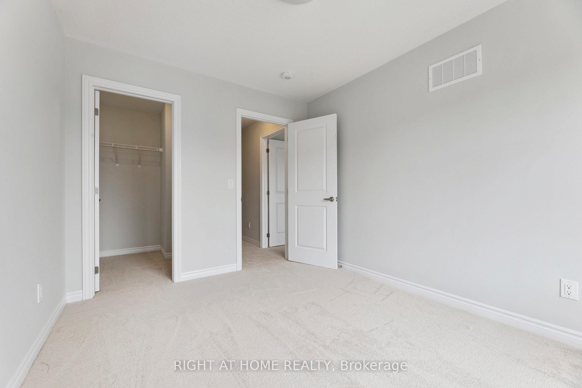 Photo 17 of 1055 Honeycomb Path, Oshawa, Kedron — HOMEH