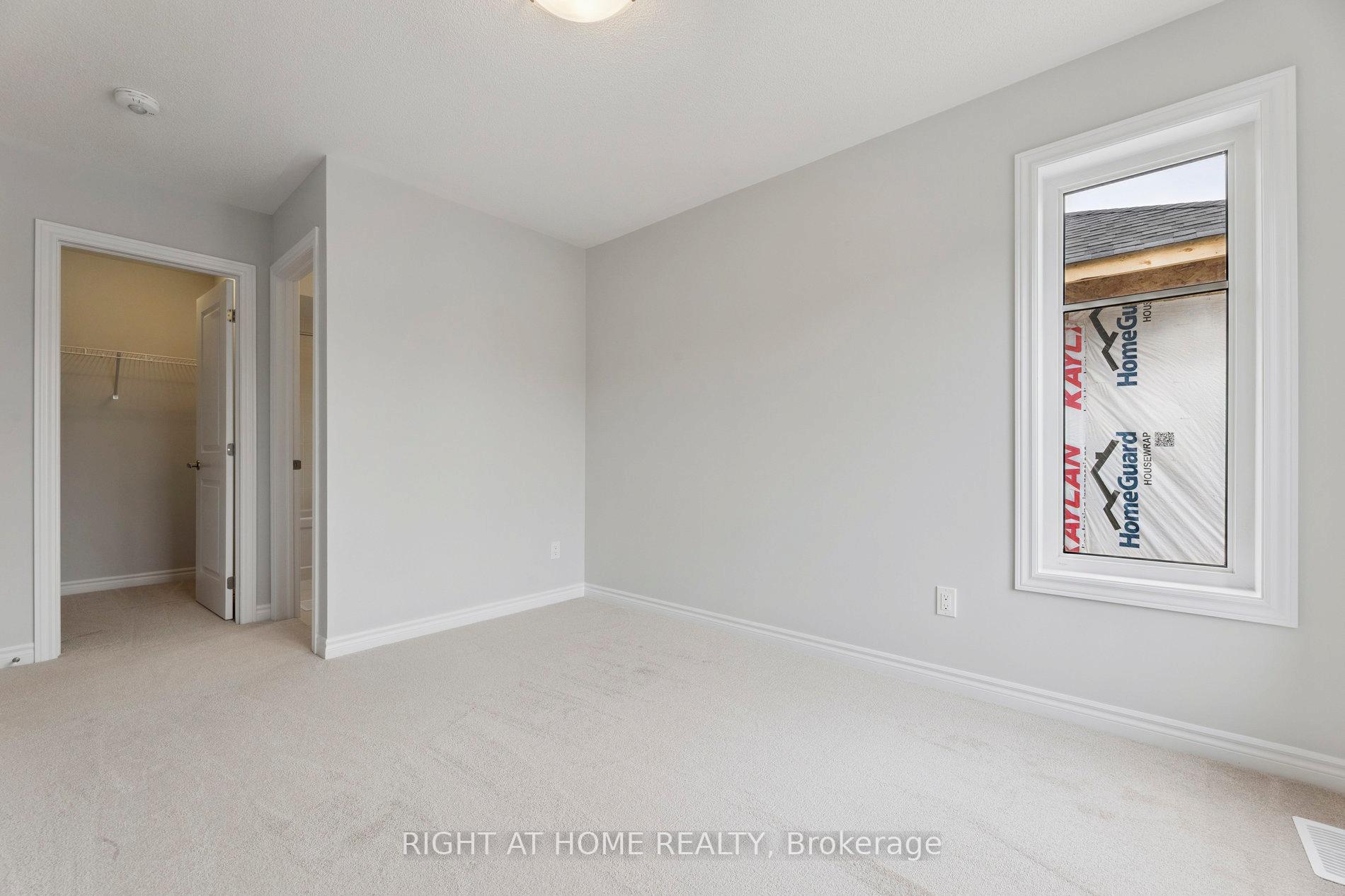 Photo 22 of 1055 Honeycomb Path, Oshawa, Kedron — HOMEH